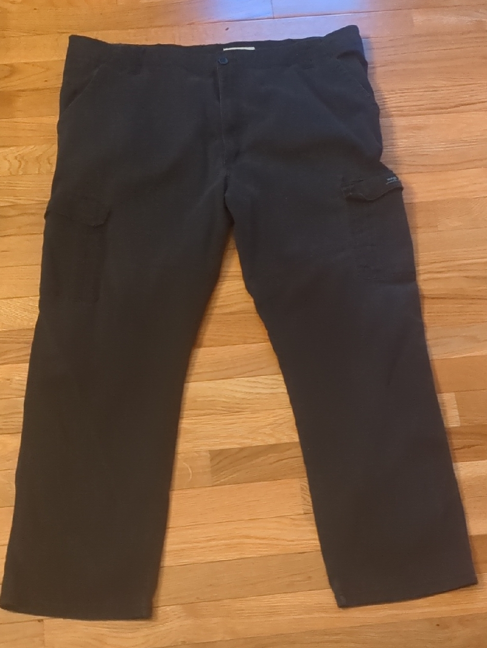 Wrangler Black Cargo Pants with Side Flap Pockets